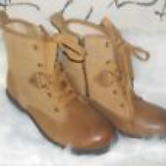 UGG HAPSBURG WOMEN'S SIZE 6 1/2 WATERPROOF BROWN LEATHER ANKLE BOOTS - Picture 2 of 6